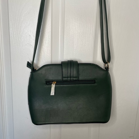 Small green cross body purse - Picture 2 of 4